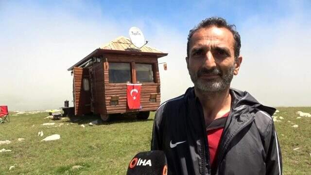 Trabzonlu vatandaş, 7 yıl önce aldığı minübüsü 150 bin TL harcayıp karavana çevirdi Trabzonlu vatandaş, 7 yıl önce aldığı minübüsü 150 bin TL harcayıp karavana çevirdi