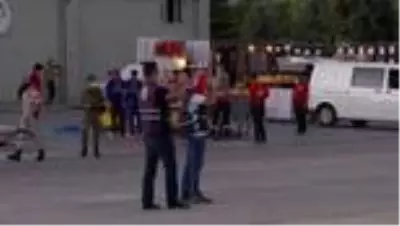 Türkiye'den Lübnan'a acil insani yardım malzemesi gönderiliyor (2) Türkiye'den Lübnan'a acil insani yardım malzemesi gönderiliyor (2)