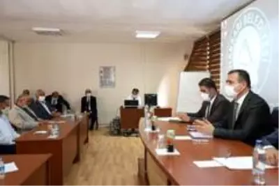 Son dakika haberleri: Vali Abıyık, muhtarlarla bir araya geldi Son dakika haberleri: Vali Abıyık, muhtarlarla bir araya geldi