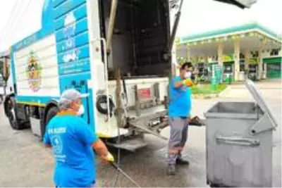 Alanya Belediyesi, Kurban Bayramı'nda 3 bin 528 ton atık topladı Alanya Belediyesi, Kurban Bayramı'nda 3 bin 528 ton atık topladı