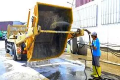 Alanya Belediyesi, Kurban Bayramı'nda 3 bin 528 ton atık topladı Alanya Belediyesi, Kurban Bayramı'nda 3 bin 528 ton atık topladı