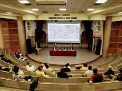 Arı: 'Bu şehir için tüm gücümüzle çalışmaya devam ediyoruz' Arı: 'Bu şehir için tüm gücümüzle çalışmaya devam ediyoruz'