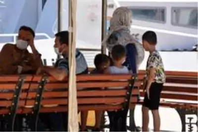 Son dakika haber: Ayvalık'ta 46 düzensiz göçmen Sahil Güvenlik ekipleri tarafından kurtarıldı Son dakika haber: Ayvalık'ta 46 düzensiz göçmen Sahil Güvenlik ekipleri tarafından kurtarıldı