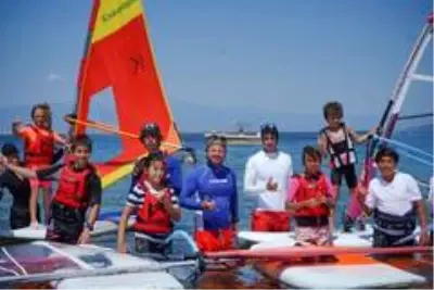 Son dakika haber... Ayvalık windsurfte de iddialı Son dakika haber... Ayvalık windsurfte de iddialı