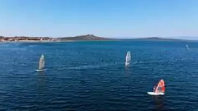 Son dakika haber... Ayvalık windsurfte de iddialı Son dakika haber... Ayvalık windsurfte de iddialı