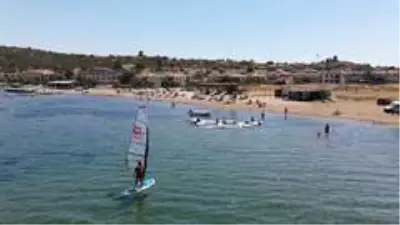 Son dakika haber... Ayvalık windsurfte de iddialı Son dakika haber... Ayvalık windsurfte de iddialı
