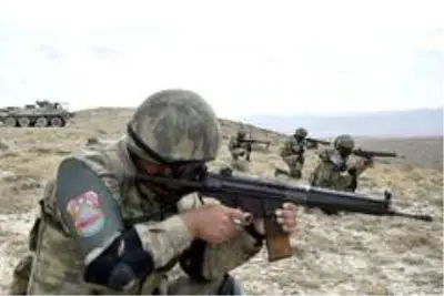 Azerbaycan-Türkiye ortak askeri tatbikatlarında görevler başarılı şekilde icra edildi Azerbaycan-Türkiye ortak askeri tatbikatlarında görevler başarılı şekilde icra edildi