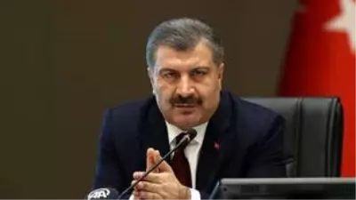 Bakan Koca, koronavirüse yakalanan bir kişinin yaşadıklarını sosyal medyada paylaştı Bakan Koca, koronavirüse yakalanan bir kişinin yaşadıklarını sosyal medyada paylaştı
