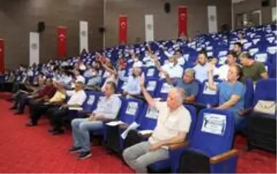 Başkan Yılmaz, son dönemde artan kadın cinayetlerine dikkat çekti Başkan Yılmaz, son dönemde artan kadın cinayetlerine dikkat çekti