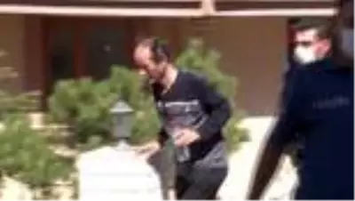 Hannibal koca, karısının parmağını ısırarak koparttı Hannibal koca, karısının parmağını ısırarak koparttı