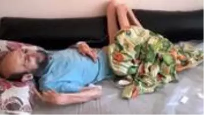 Berna Laçin'in yardım istediği Bizimkiler dizisinin Cemil'i hastaneye kaldırıldı Berna Laçin'in yardım istediği Bizimkiler dizisinin Cemil'i hastaneye kaldırıldı