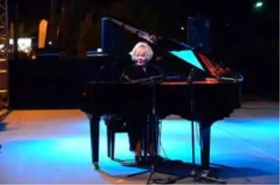 Beylikdüzü Klasik Müzik Günleri 10 Ağustos'ta başlıyor Beylikdüzü Klasik Müzik Günleri 10 Ağustos'ta başlıyor