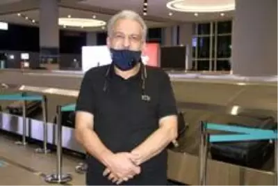 Beyrut'taki patlamanın ardından ilk yolcular Türkiye'ye geldi Beyrut'taki patlamanın ardından ilk yolcular Türkiye'ye geldi