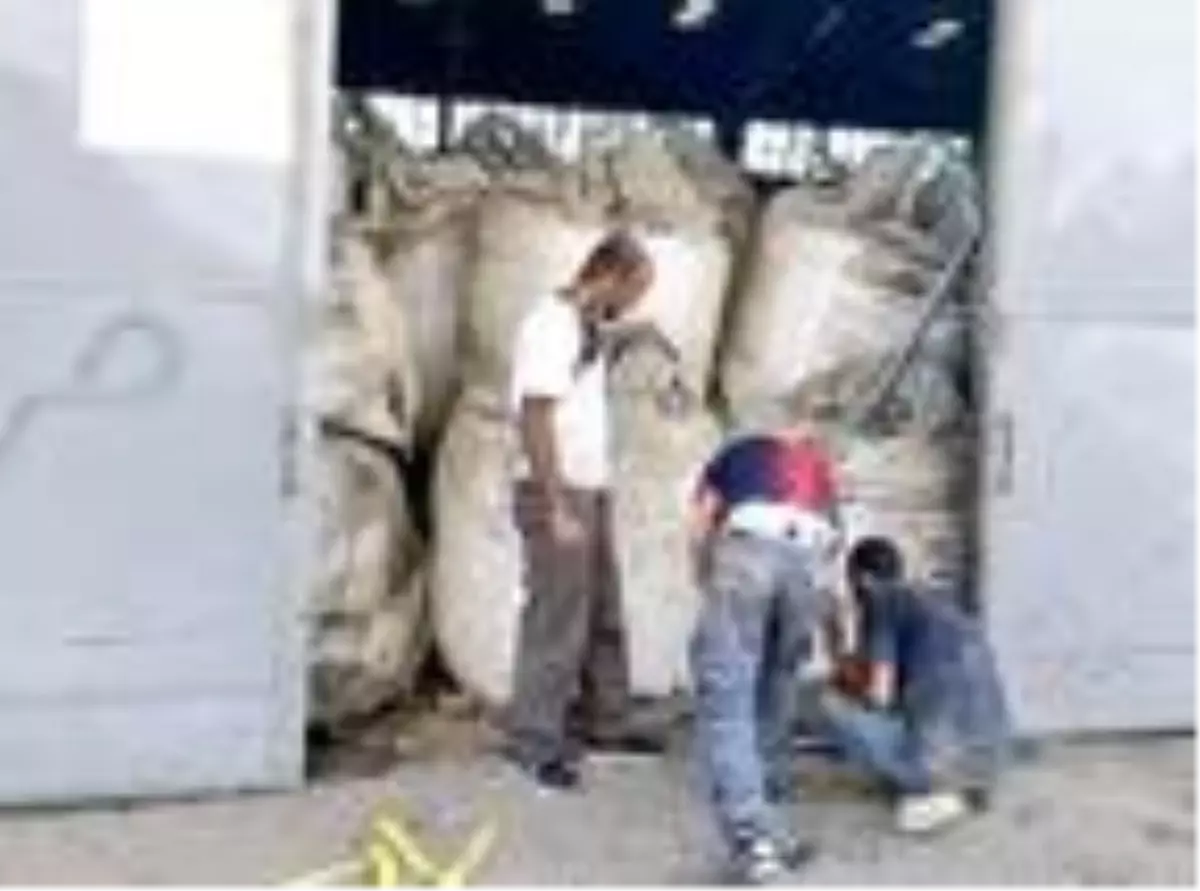 Beyrut'u yok eden amonyum nitratın sahibinin Rus iş insanı Igor Grechushkin olduğu ortaya çıktı