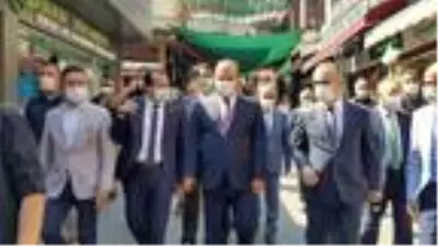 Bursa'da çarşı ve pazarlarda koronavirüs denetimi Bursa'da çarşı ve pazarlarda koronavirüs denetimi