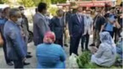 Bursa'da çarşı ve pazarlarda koronavirüs denetimi Bursa'da çarşı ve pazarlarda koronavirüs denetimi