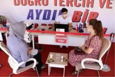 Büyükşehir gençlere rehber oluyor Büyükşehir gençlere rehber oluyor