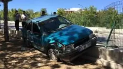 Elazığ'da trafik kazası: 2 yaralı Elazığ'da trafik kazası: 2 yaralı