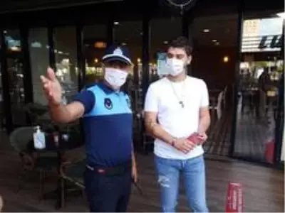 Esenyurt'ta zabıta ekiplerinden korona virüs denetimi Esenyurt'ta zabıta ekiplerinden korona virüs denetimi