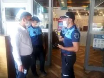 Esenyurt'ta zabıta ekiplerinden korona virüs denetimi Esenyurt'ta zabıta ekiplerinden korona virüs denetimi
