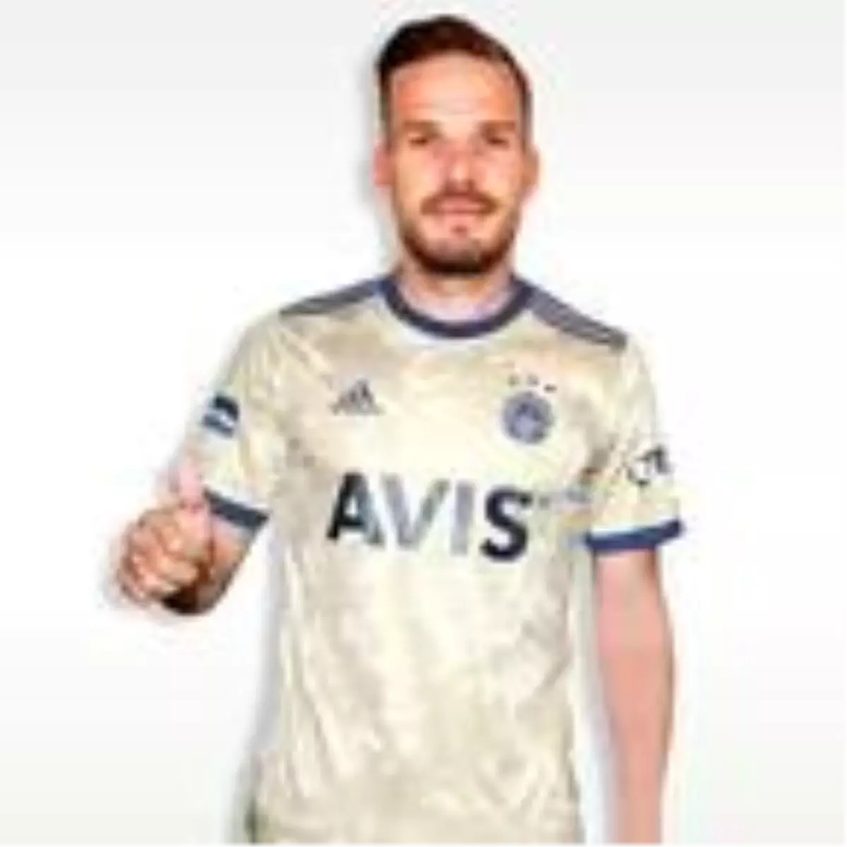 Filip Novak: İstanbul'da top oynayacağım için çok heyecanlı ve mutluyum