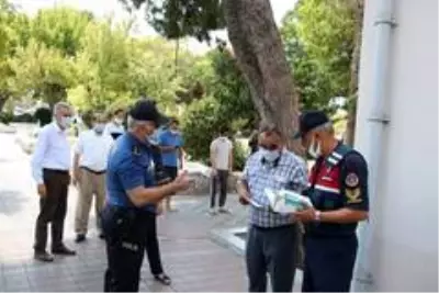 Gönen'de korona denetlemesi yapıldı Gönen'de korona denetlemesi yapıldı