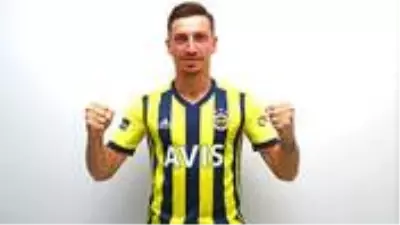 İmzanın ardından ilk kez konuşan Mert Hakan'dan G.Saray'a gönderme: Verdiği sözü tutan tek kulüp F.Bahçe'ydi İmzanın ardından ilk kez konuşan Mert Hakan'dan G.Saray'a gönderme: Verdiği sözü tutan tek kulüp F.Bahçe'ydi