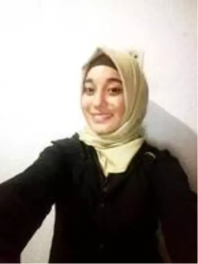 'İnek sağmaya gidiyorum' diye evden çıkan Özlem'den 3 gündür haber alınamıyor 'İnek sağmaya gidiyorum' diye evden çıkan Özlem'den 3 gündür haber alınamıyor
