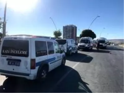 Kanala uçan otomobilde can pazarı Kanala uçan otomobilde can pazarı