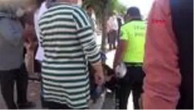 Otomobilin çarptığı küçük kız 'Kurtulacak mıyım?' diyerek gözyaşlarına boğuldu Otomobilin çarptığı küçük kız 'Kurtulacak mıyım?' diyerek gözyaşlarına boğuldu