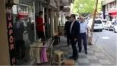 Kaymakam Akkaya maskelerini aksesuar gibi kullananları uyardı Kaymakam Akkaya maskelerini aksesuar gibi kullananları uyardı