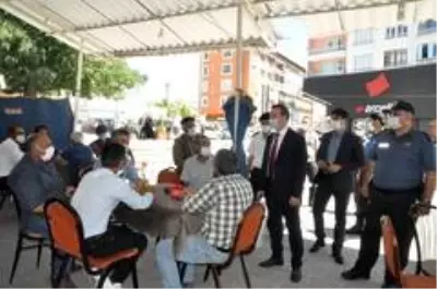 Kaymakam Görmüş koronavirüs denetimine çıktı Kaymakam Görmüş koronavirüs denetimine çıktı