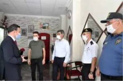 Kaymakam Görmüş koronavirüs denetimine çıktı Kaymakam Görmüş koronavirüs denetimine çıktı