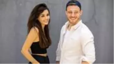 Kerem Bürsin ve Hande Erçel'in paylaşımları ikili arasındaki aşk dedikodularını güçlendirdi Kerem Bürsin ve Hande Erçel'in paylaşımları ikili arasındaki aşk dedikodularını güçlendirdi