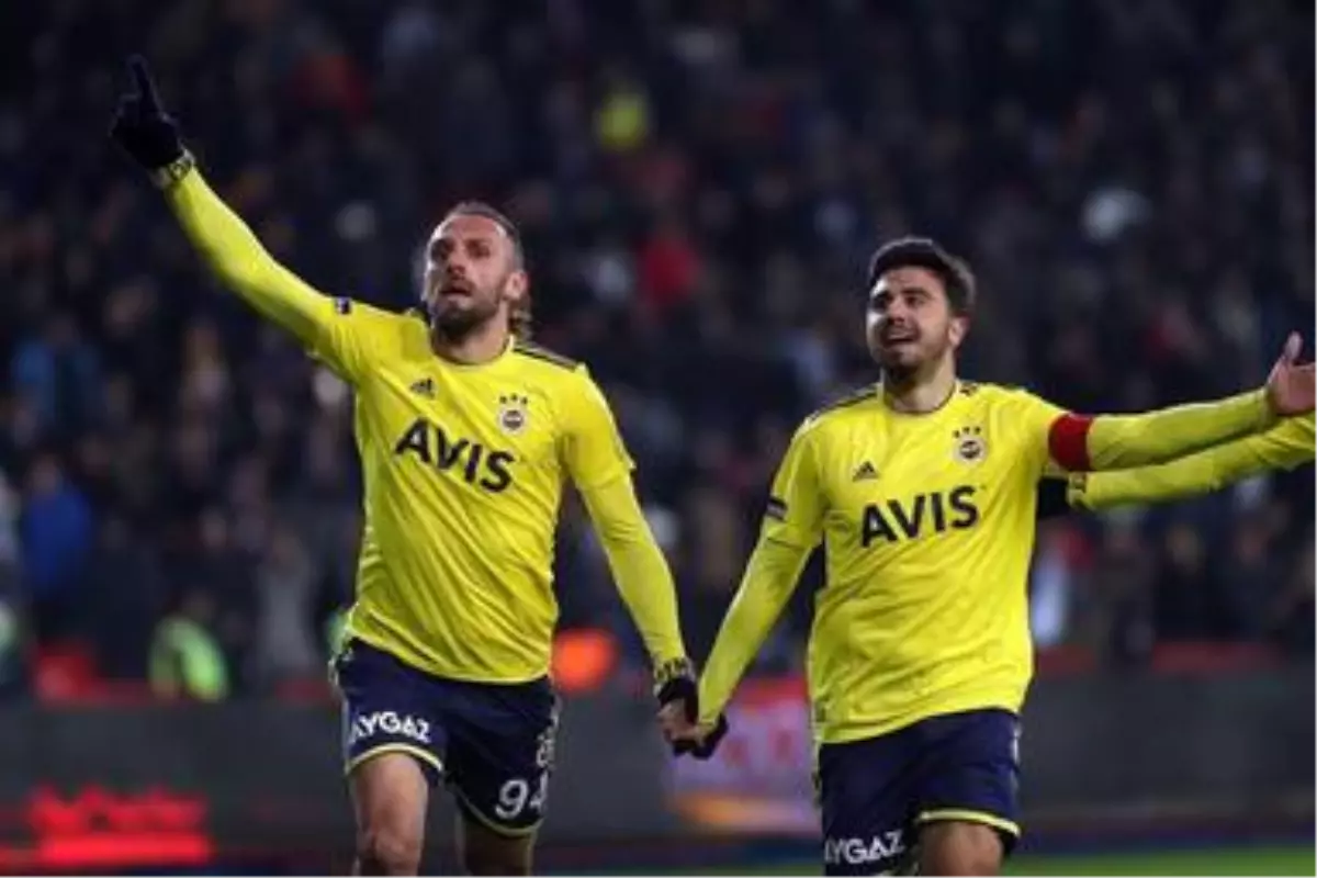 Lazio'nun 15 milyon euroluk teklifini reddeden F.Bahçe, Vedat Muriqi'i 18 milyon euro ve bonuslar karşılığında gönderecek