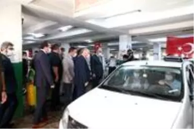 Mesafe kuralına uymayan yolcuya başkan şoku Mesafe kuralına uymayan yolcuya başkan şoku