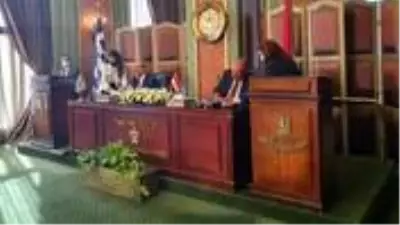 Mısır ile Yunanistan münhasır ekonomik bölge anlaşması imzaladı Mısır ile Yunanistan münhasır ekonomik bölge anlaşması imzaladı