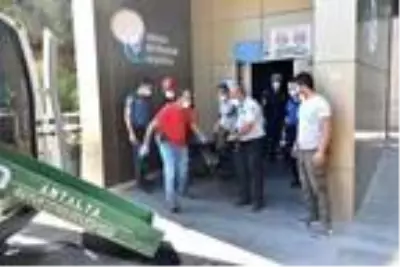 Panoramik asansör boşluğundaki ceset Faruk'un çıktı Panoramik asansör boşluğundaki ceset Faruk'un çıktı