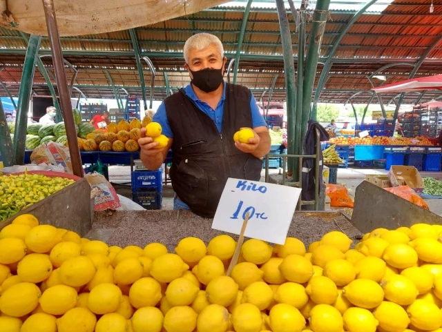 Semt pazarlarının zam rekortmeni limon oldu