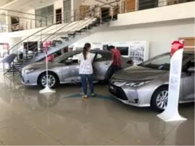 Son Dakika: Plazalarda ikinci el araç tepkisi: '2018 model bir otomobil şu an sıfırından daha yüksek fiyata... Son Dakika: Plazalarda ikinci el araç tepkisi: '2018 model bir otomobil şu an sıfırından daha yüksek fiyata...