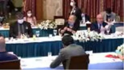 Şentop: '(TBMM personeli kadro yapısı) Bundan rahatsız olduğumu ifade etmek istiyorum' Şentop: '(TBMM personeli kadro yapısı) Bundan rahatsız olduğumu ifade etmek istiyorum'