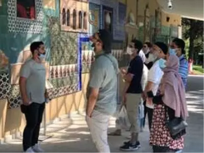Şeyh Edebali Türbesini bayramda binlerce kişi ziyaret etti Şeyh Edebali Türbesini bayramda binlerce kişi ziyaret etti