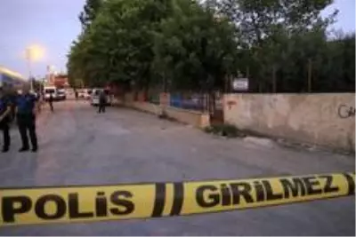 Silahlı saldırıya uğrayan motosikletli genç hayatını kaybetti Silahlı saldırıya uğrayan motosikletli genç hayatını kaybetti