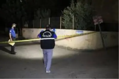 Silahlı saldırıya uğrayan motosikletli genç hayatını kaybetti Silahlı saldırıya uğrayan motosikletli genç hayatını kaybetti