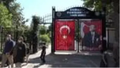 Tarihi alanlar bayramda 9 bin kişiyi ağırladı Tarihi alanlar bayramda 9 bin kişiyi ağırladı