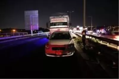 TEM'de zincirleme kaza: 1 ölü, 2 yaralı TEM'de zincirleme kaza: 1 ölü, 2 yaralı