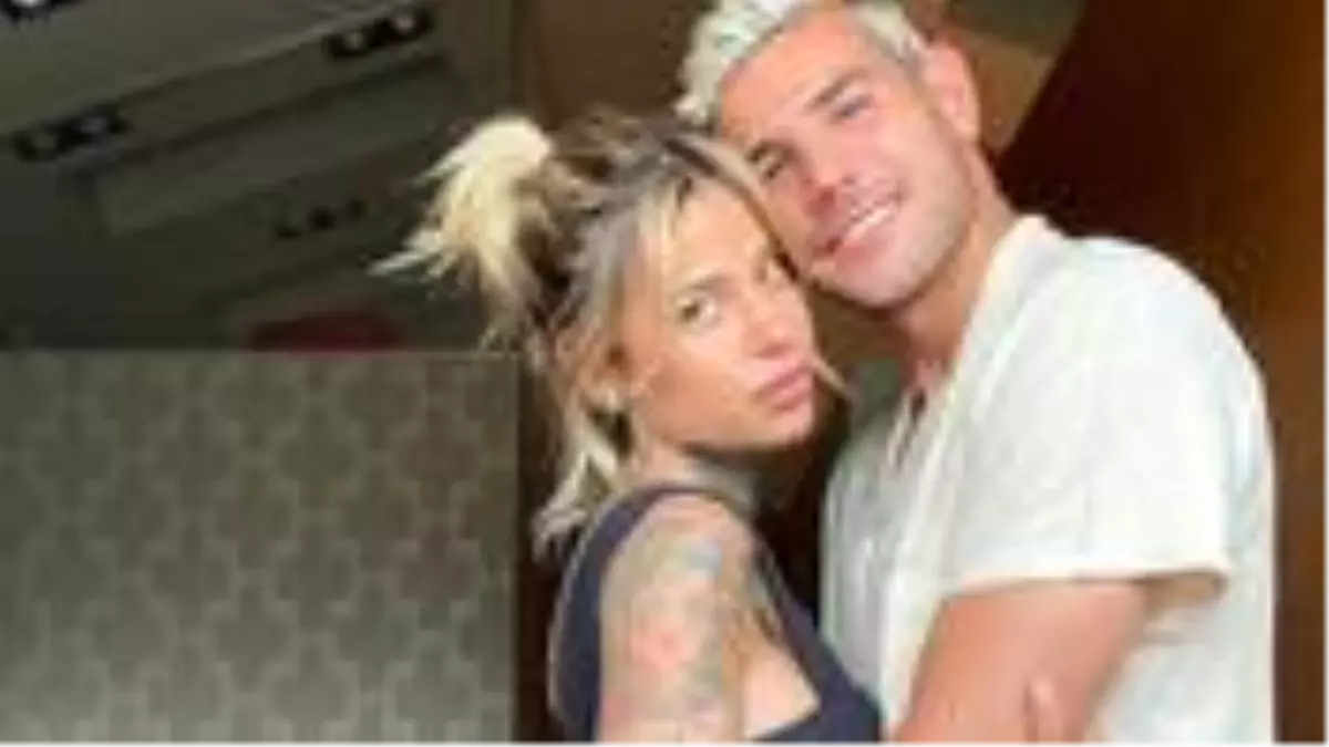 Theo Hernandez ile Zoe Cristofoli, yaptıkları paylaşımlarla aşklarını ilan ettiler