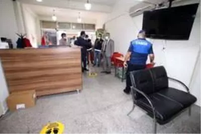 Vali Vekili Dağ, korona virüs denetimlerine katıldı Vali Vekili Dağ, korona virüs denetimlerine katıldı