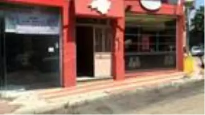 Yeğeninin hakaret ettiği iddiasıyla hemşire ablasını 9 yerinden bıçakladı Yeğeninin hakaret ettiği iddiasıyla hemşire ablasını 9 yerinden bıçakladı