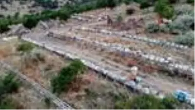 Kırıkkale'de 10 çeşit bitkiden elde edilen her derde deva balın kilosu 100 lira Kırıkkale'de 10 çeşit bitkiden elde edilen her derde deva balın kilosu 100 lira